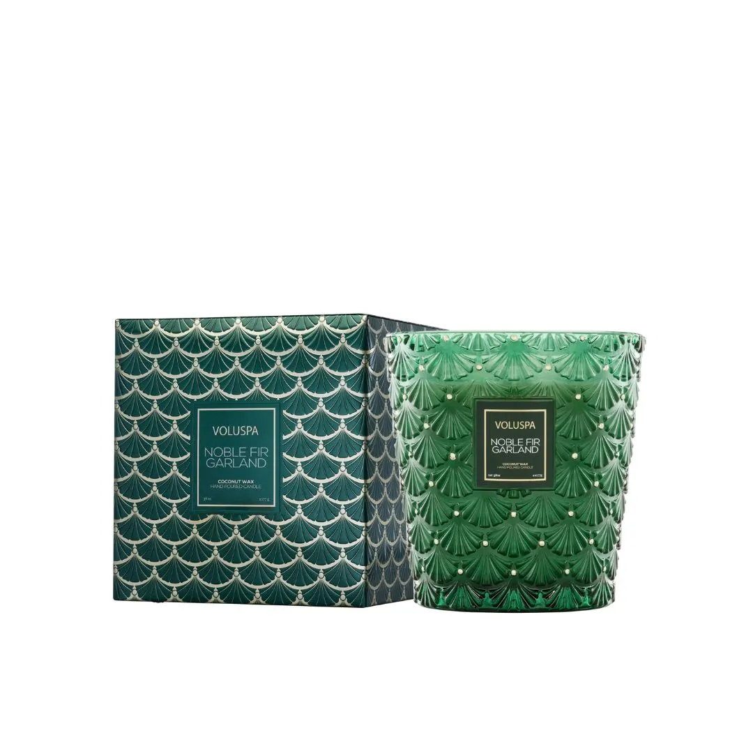 3 Wick Hearth Candle (Noble Fir Garland)