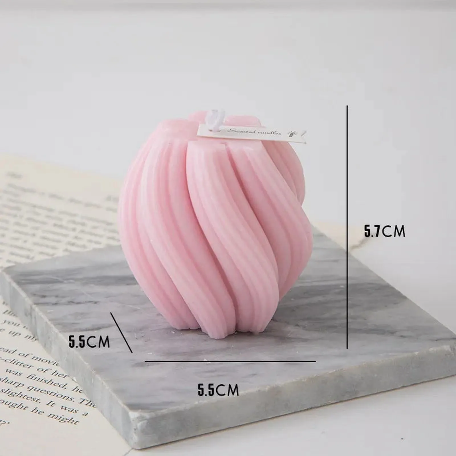 AromaSwirl candles