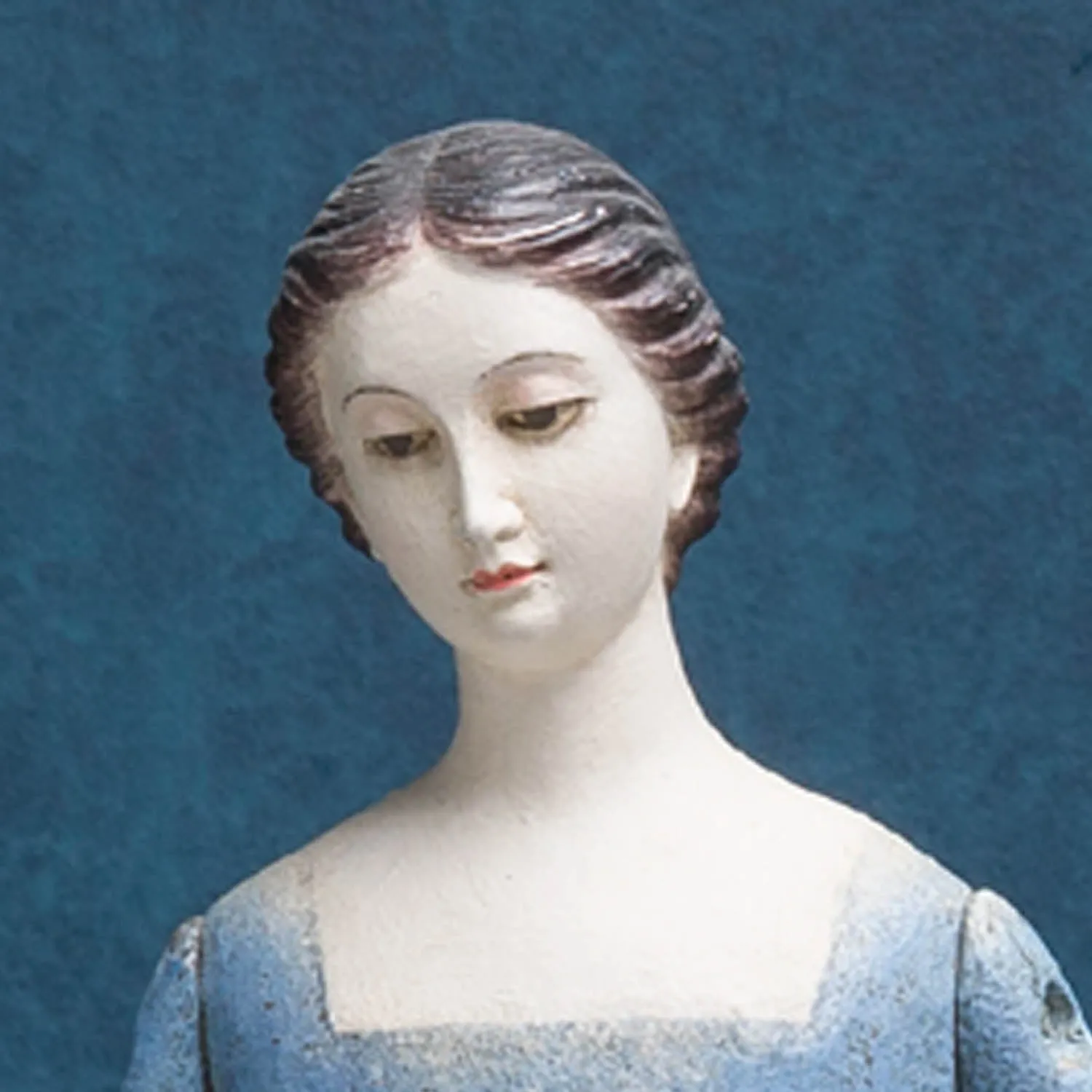 BLUE FOLK ART LADY