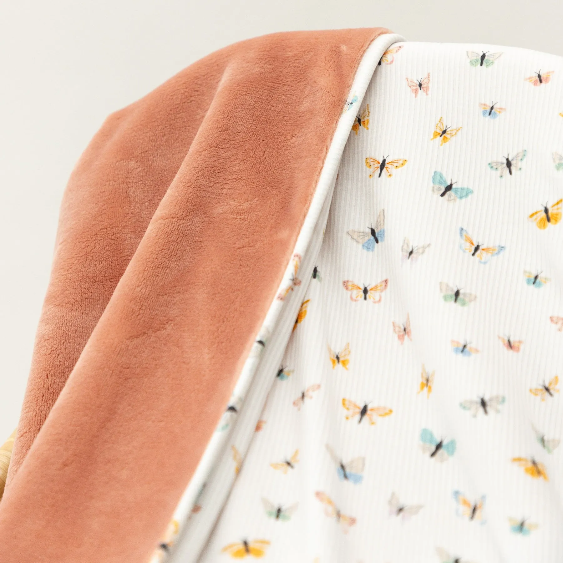 Butterflies Small Ribbed Toddler Blanket