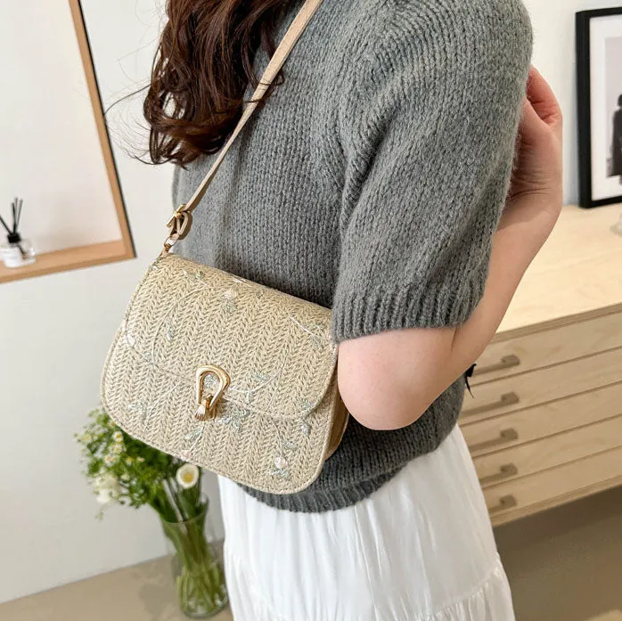 CL1177 - Fashionable woven buckle single shoulder crossbody bag