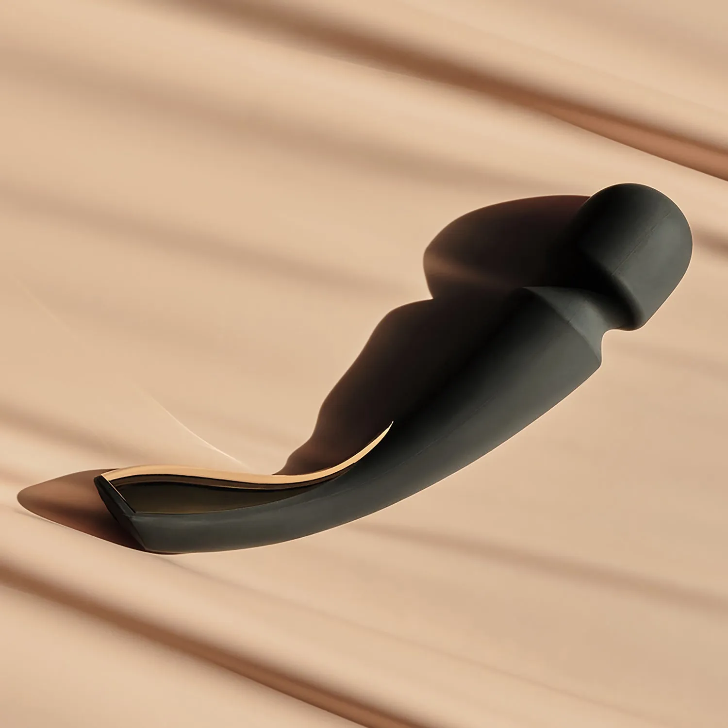 LELO Smart Wand 2 Medium Vibrator