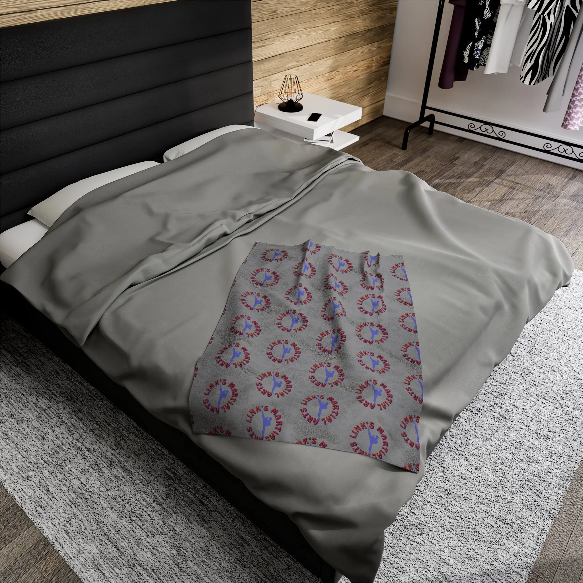 Link's Martial Arts Logo Velveteen Plush Blanket