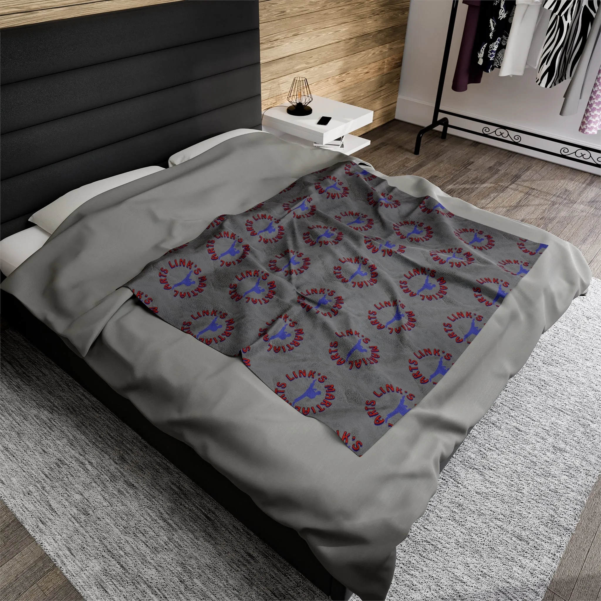 Link's Martial Arts Logo Velveteen Plush Blanket